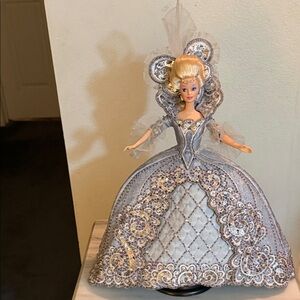 BOB MACKIE’S MADAME DU BARBIE-VINTAGE